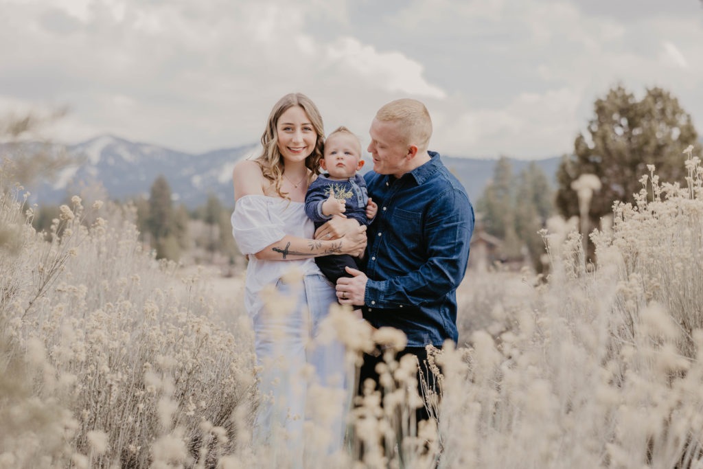 Outdoor family photos in Big Bear Lake, CA 